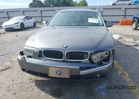 2003 BMW 745 из США, поврежденный, VIN WBAGN634X3DR09097